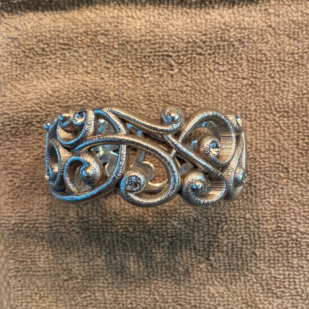 Brighton Bangle in excellent condition